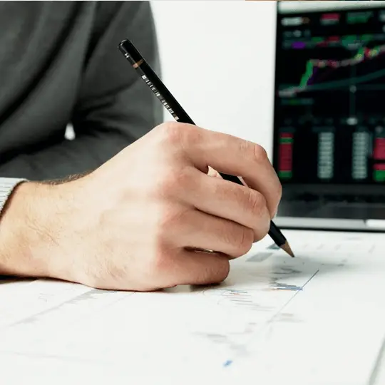 Agung Fondholm cryptocurrency market analysis and investment strategy